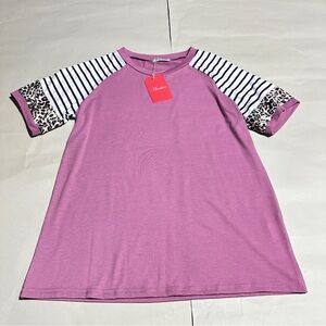 Aceshin Colorblock Raglan Tee Size M Purple Striped Leopard Sleeves NWT